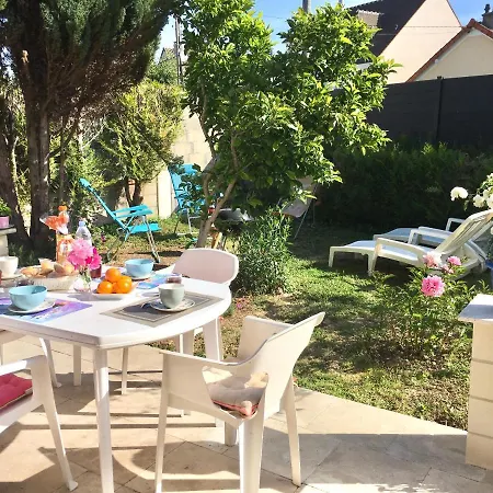 Holiday home Cosy 3 Pieces 6 Pers - 1 Studio 2 Pers Paris-Disneyland *