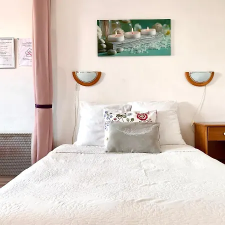 MaisonTevy - Appart&Studio pro-tourisme Prázdninový dům Pontault-Combault