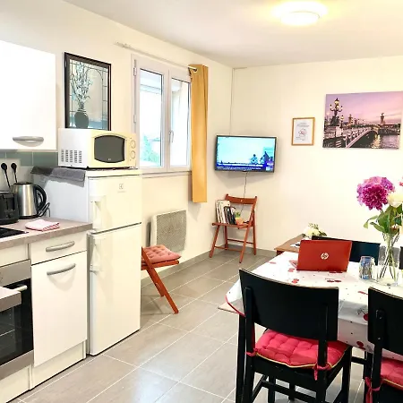 Holiday home Cosy 3 Pieces 6 Pers - 1 Studio 2 Pers Paris-Disneyland