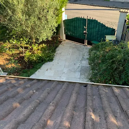 Maisontevy - 2 Chambres-4lits-terrasse-jardin & Studio-confort-climatisation- Ideale-pro-tourisme Vakantiehuis