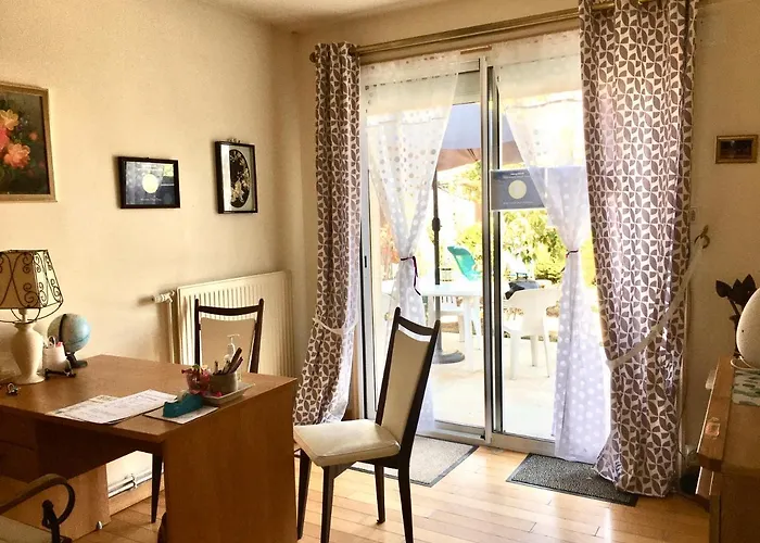 Maisontevy - & Pro-tourisme Feriehus